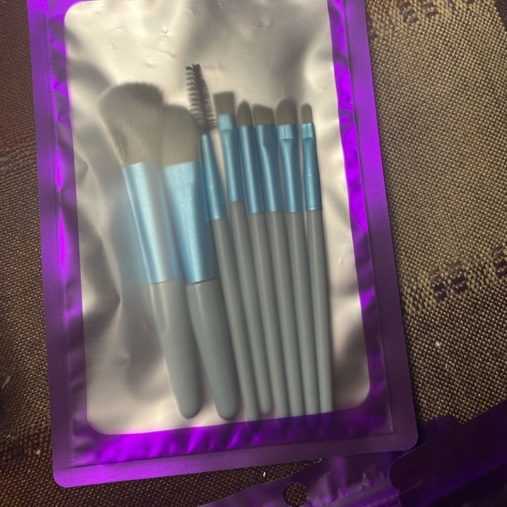 Makeup brushes